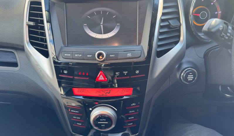 2016/66 Ssangyong Tivoli 1.6 D ELX 5dr 4X4 SUV full