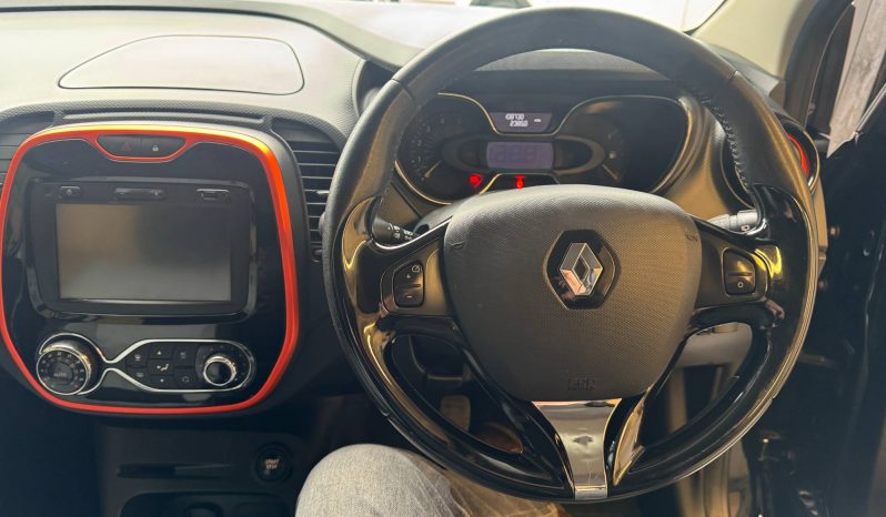 2013/63 Renault Captur 1.5 dCi (90) Dynamique MediaNav Energy 5dr SUV full