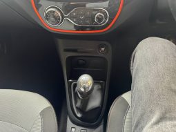 2013/63 Renault Captur 1.5 dCi (90) Dynamique MediaNav Energy 5dr SUV full